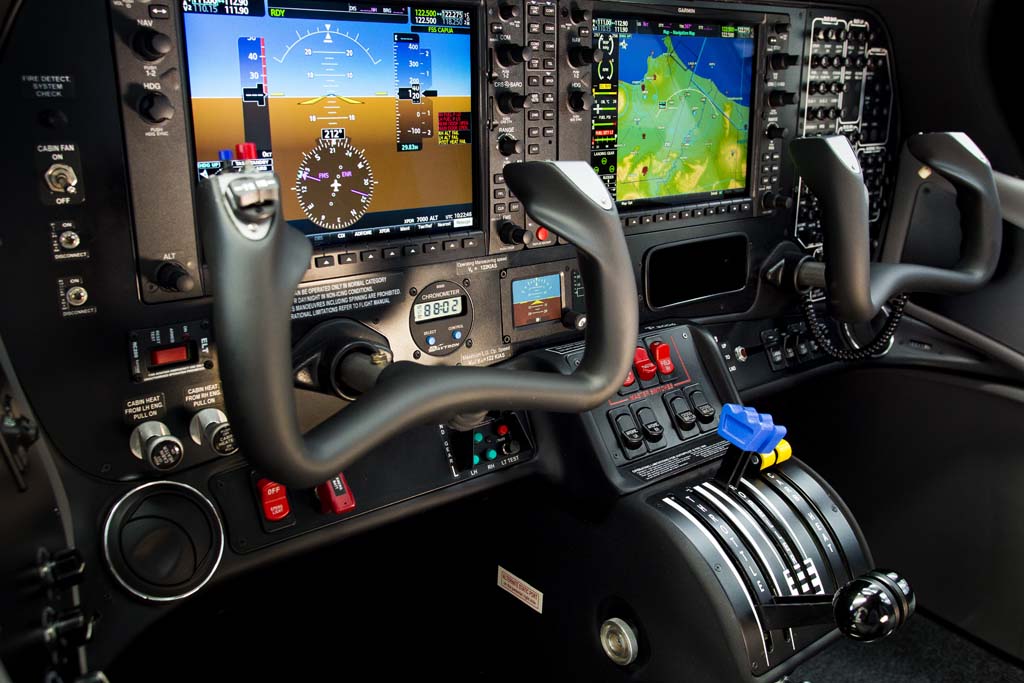 P2006T con Garmin G1000 Nxi avionic suite